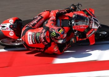 Nicolò Bulega brilha no Warm Up do WSBK em Cremona e Sam Lowes regressa ao seu melhor