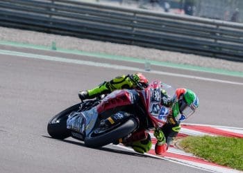 Federico Caricasulo conquista pole position do WSSP em Cremona, com Can Oncu a terminar a apenas 0.040s