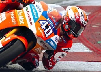 Mattia Casadei abriu época de MotoE na frente do Treino 1 em Le Mans; Héctor Garzó sofreu grave acidente