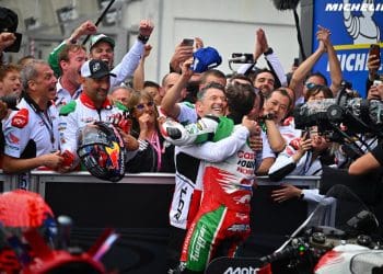 Da vitória de Zarco à ‘validação’ e ‘perseverança’: ‘Recebemos propostas de outras marcas mas fomos fiéis à Honda’, diz Lucio Cecchinello