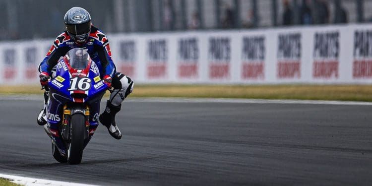 Joe Roberts liderou testes de Moto2 em Le Mans; Adrián Huertas lesionou-se