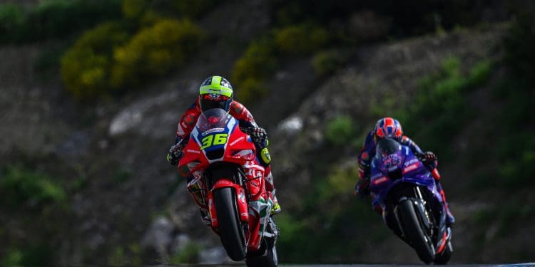 Joan Mir admite: ‘É difícil estar feliz, mas temos de ser fortes’