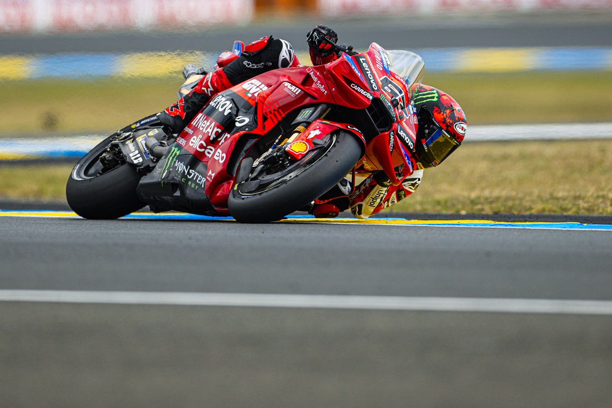 バニャイア サイン入りニースライダー PECCO BAGNAIA MotoGP
