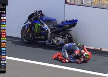 Vídeo: Drama e desconsolo, Fabio Quartararo traído pela Yamaha quando a vitória estava à vista