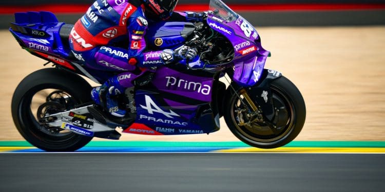 Miguel Oliveira melhora significativamente, mas não escapou a mais um 21.º lugar no FP2