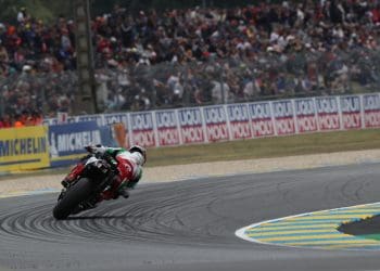Não é agora! Honda «salva» recorde de vitórias graças a Johann Zarco