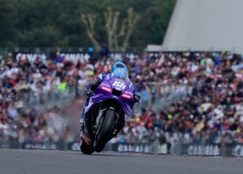 Miguel Oliveira em 16.º do warm-up molhado no GP de França