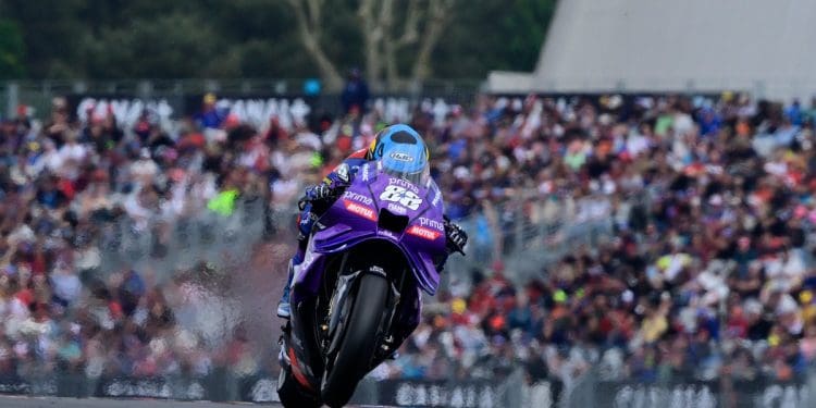 Miguel Oliveira em 16.º do warm-up molhado no GP de França