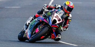 Davey Todd triumphs in Superbike and scores «hat-trick» at the North West 200