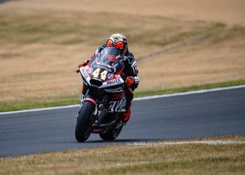 Arón Canet da Q1 até à pole position em Silverstone