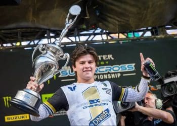 Haiden Deegan vence em Denver no AMA 250 e conquista título da zona Oeste após manobra polémica sobre Cole Davies