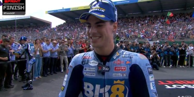 Fermín Aldeguer estreou-se nos pódios no MotoGP: ‘Temos velocidade mas precisamos de mais experiência para estar aqui mais vezes’