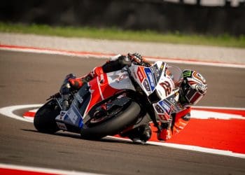 Alex Lowes foca-se nas áreas mais fracas da KB998