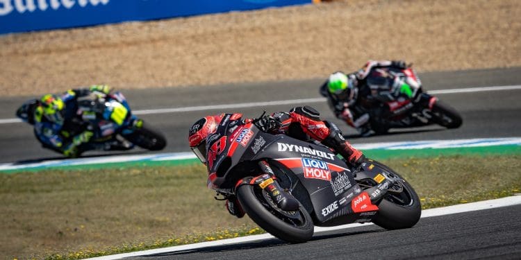Manuel González dominou Q2 do Moto2 em Le Mans e assegurou mais uma pole position
