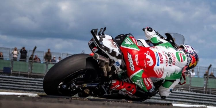 Aleix Espargaró explica o que Johann Zarco faz de diferente: ‘Ele lida com a vibração com que nenhum de nós é capaz de lidar’