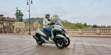 Nova Yamaha Tricity 125, sob três rodas em qualquer cidade