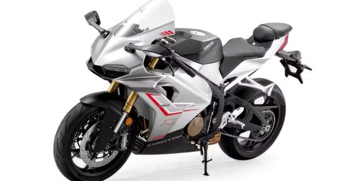 QJMotor SRK 650 R: Quatro cilindros chinesa de alta performance está pronta para a produção