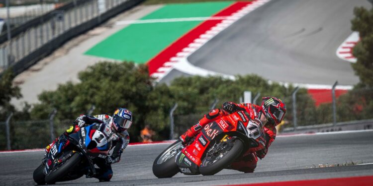 Bulega com sentimentos divididos após confirmação de Razgatlioglu no MotoGP: ‘Vou perder um rival muito bom’