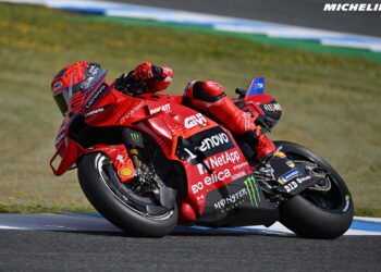 Fibra de guerreiro: Marc Márquez teve forte queda no FP1 mas  liderou abertura do MotoGP em Assen