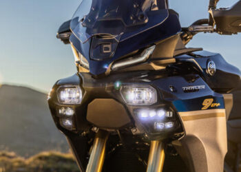 Yamaha traz tecnologia Matrix LED à Tracer 9: revolução na visão noturna em duas rodas