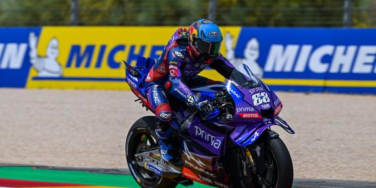 Miguel Oliveira continua a par das Yamaha, com muitos problemas em Aragão e foi 18.º no FP2