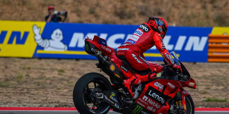 Disco de travão da Desmosedici foi chave para Pecco Bagnaia: ‘Ontem algo não estivesse a funcionar’