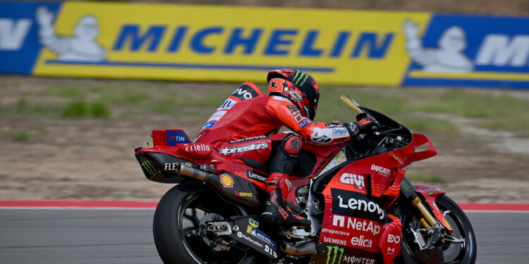 Pecco Bagnaia quer ‘ter pelo menos uma hipótese’; ‘Este fim de semana nunca tive hipótese de vencer’