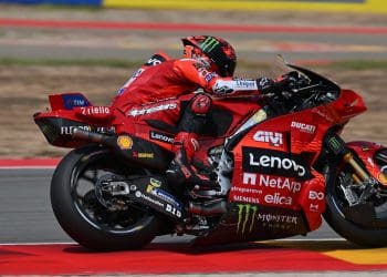 Bloqueios da dianteira transformam Sprint de Pecco Bagnaia em pesadelo