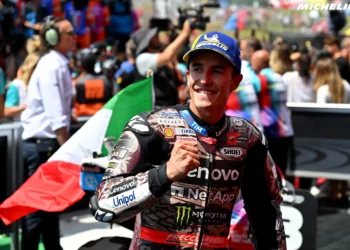 Gigi Dall’Igna e ‘mais uma obra-prima de forma implacável’ de Marc Márquez que: ‘Contrariou, conteve fúria inicial dos rivais e dominou’