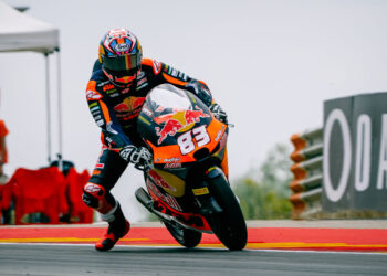 Álvaro Carpe garante primeira pole position no Moto3 em Mugello e bate Rueda mesmo no final