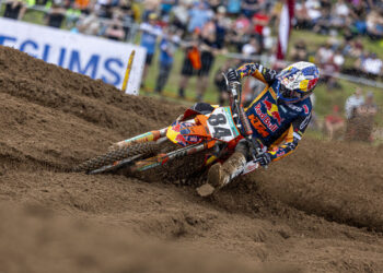 Jeffrey Herlings conquista nona vitória em Kegums e reforça estatuto de «Rei da Areia»