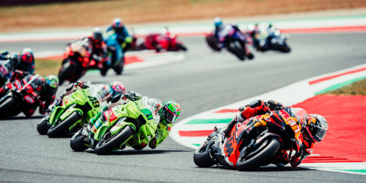 Pedro Acosta lamenta queda em Mugello, na Sprint: ‘Poderia ter estado com o Pecco Bagnaia e com o Maverick Viñales’