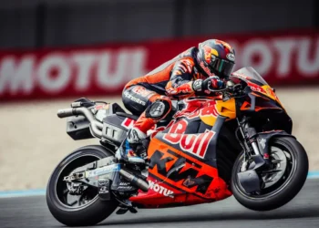 Maverick Viñales destaca potencial da KTM: ‘Há muito motor; Esta moto corre e tem potencial’