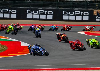 Álex Márquez teve ‘momento de ilusão’ ao ver irmão com problemas na partida