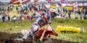 Simon Längenfelder domina em Matterley Basin no MX2 com dobradinha