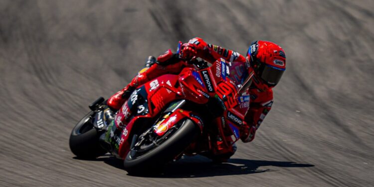 Marc Márquez lidera testes de Aragão após a primeira Honda, à frente de Maverick Viñales e Jack Miller; Miguel Oliveira é 16.º