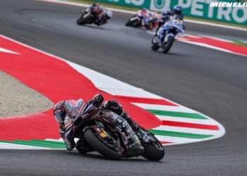 Marc Márquez justifica estilo de pilotagem distinto em Mugello face às outras Ducati: ‘Sei que tenho uma linha diferente, mas funciona’