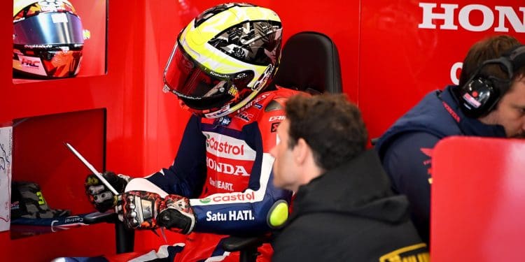 ‘Pontos fracos’ da RC213C estão a ser alvo da atenção de Romano Albesiano que vê desde já ‘um nível decente’