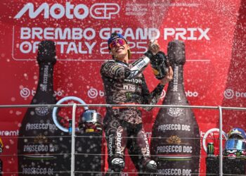 Marc Márquez conquista 93ª vitória em batalha épica nas voltas iniciais de Mugello