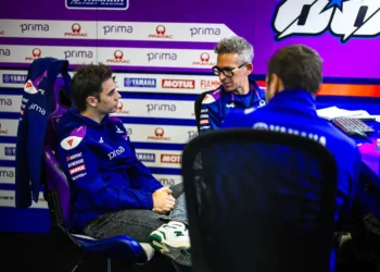 Miguel Oliveira explica como pilotos pretendem uma gama de pneus diferentes no futuro e como isso os pode ajudar a dar mais