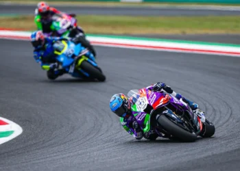 Miguel Oliveira sabe caminho da Yamaha para evoluir, e questiona diferentes direções da KTM: ‘Falta algo, mas se sabe bem o quê’