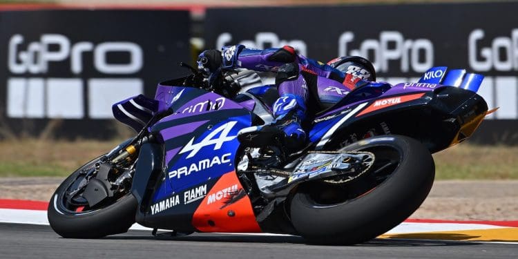 Início difícil mas final em crescendo: Miguel Oliveira foi 15.º na Sprint em Aragão!