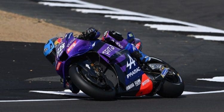 ‘A travagem é algo que ainda precisa de ser melhorado’, diz Miguel Oliveira sobre a sua pilotagem com a Yamaha M1