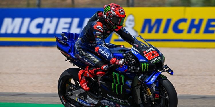 Vibrações inesperadas tramaram Fabio Quartararo: ‘A moto estava incontrolável’