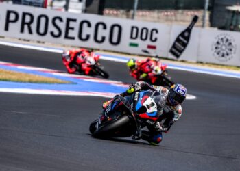 Toprak Razgatlioglu dominou em Misano com triplete: ‘Ataquei muito, sabia que tinha de manter um ritmo forte’
