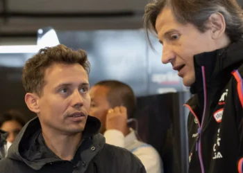 Albert Valera critica Aprilia por negar extensão de prazo e defende direito de Martin testar moto