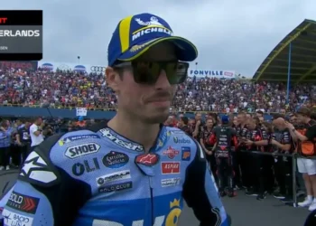 Álex Márquez tentou bater Marc mas não houve espaço: ‘Estou um pouco frustrado por isso mas há que seguir em frente’