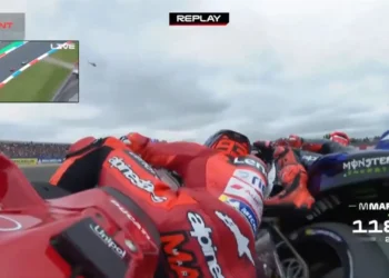 Marc Márquez assume risco calculado no arranque e responsabilidade no toque com Fabio Quartararo: ‘Arrisquei, fui otimista demais’