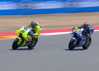‘Se pudesses derramar numa dose’: A receita secreta da adrenalina no MotoGP
