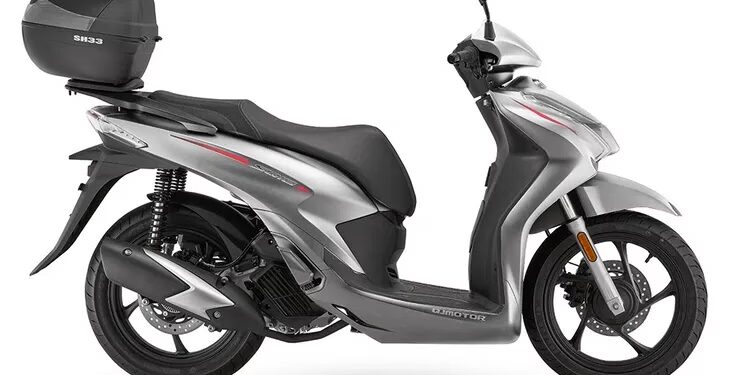 QJMotor SQ16: a cópia (quase descarada) da Honda SH125i?